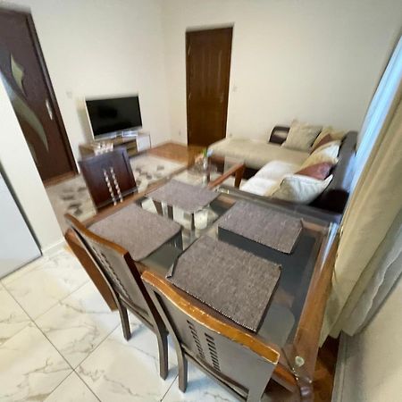 בורגאס Apartment The Room מראה חיצוני תמונה