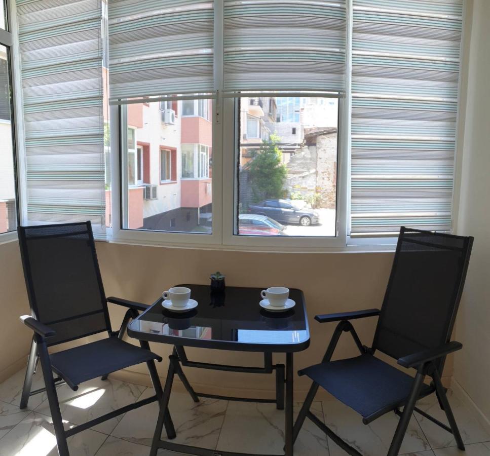 בורגאס Apartment The Room מראה חיצוני תמונה