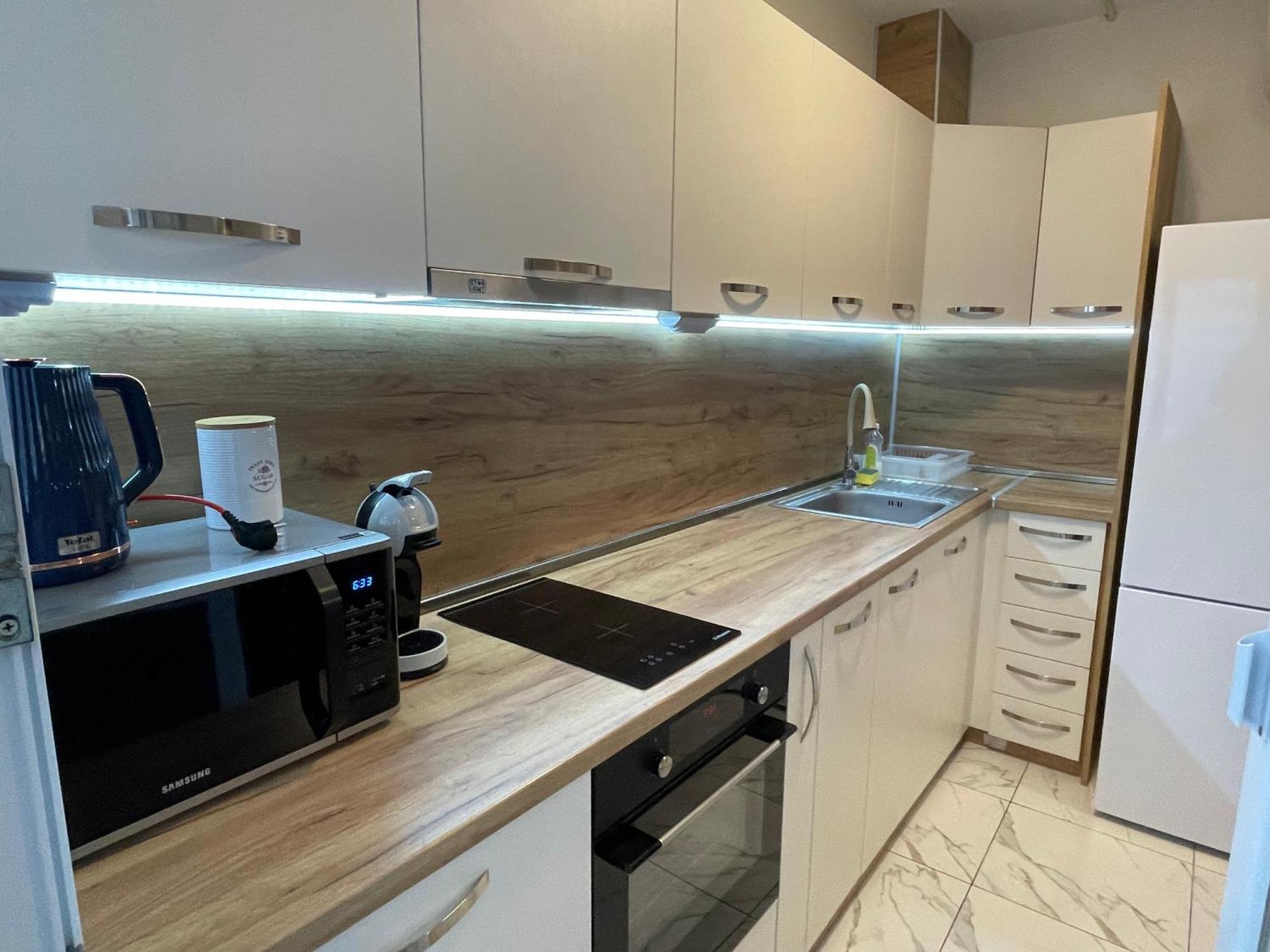בורגאס Apartment The Room מראה חיצוני תמונה